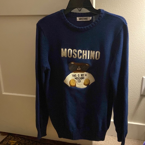 Moshino sweater - Picture 1 of 5